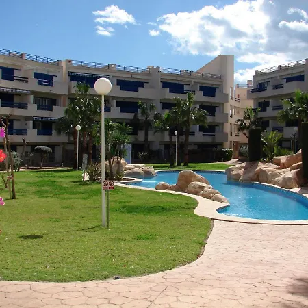 Apartamento En La Calma Con Vistas A La Piscina Apartment *